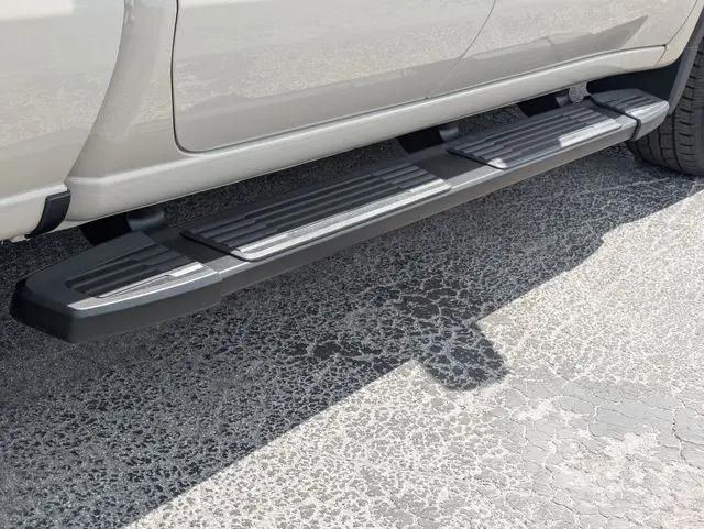 2026 GMC Sierra 1500 Double Cab, Standard Bed, SLE, 4WD