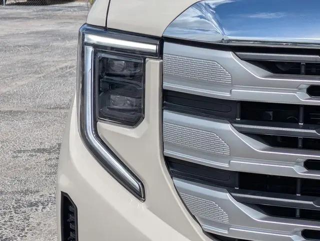2026 GMC Sierra 1500 Double Cab, Standard Bed, SLE, 4WD