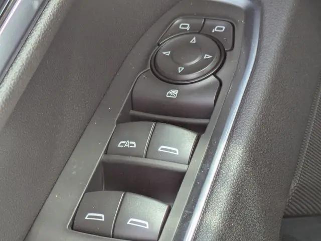 2026 GMC Sierra 1500 Double Cab, Standard Bed, SLE, 4WD
