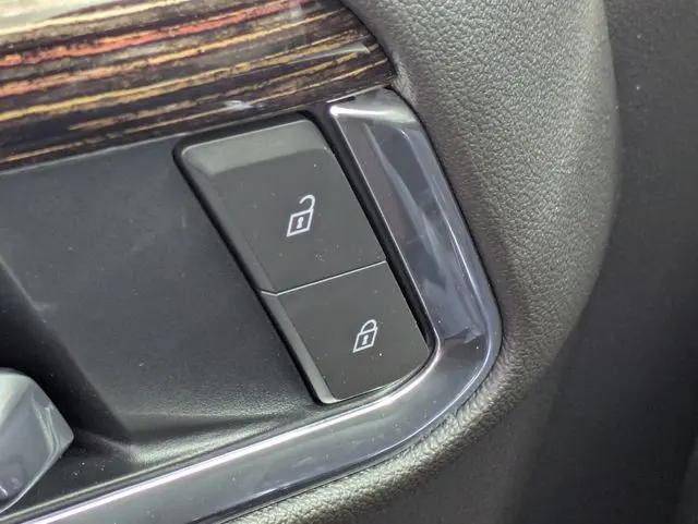 2026 GMC Sierra 1500 Double Cab, Standard Bed, SLE, 4WD