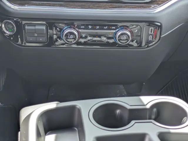 2026 GMC Sierra 1500 Double Cab, Standard Bed, SLE, 4WD