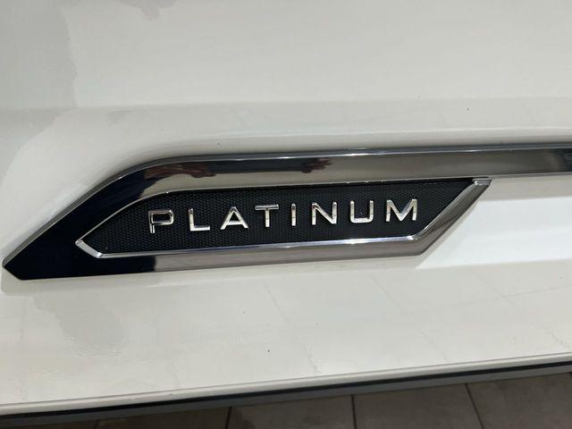2026 Toyota Tundra Platinum Hybrid CrewMax 5.5' Bed