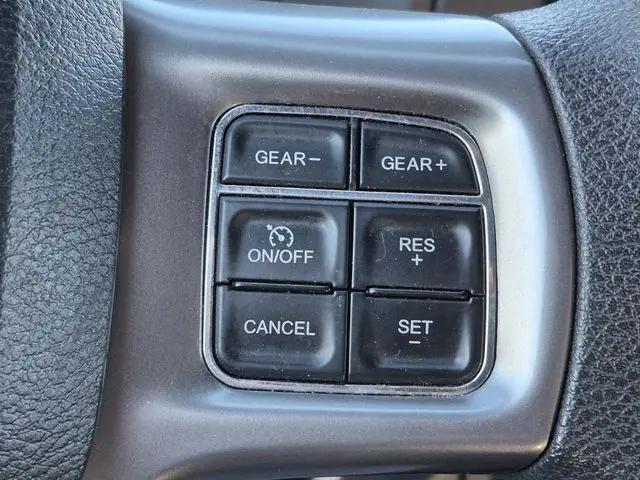 2024 Ram 1500 Classic Warlock Crew Cab 4x4 5'7" Box
