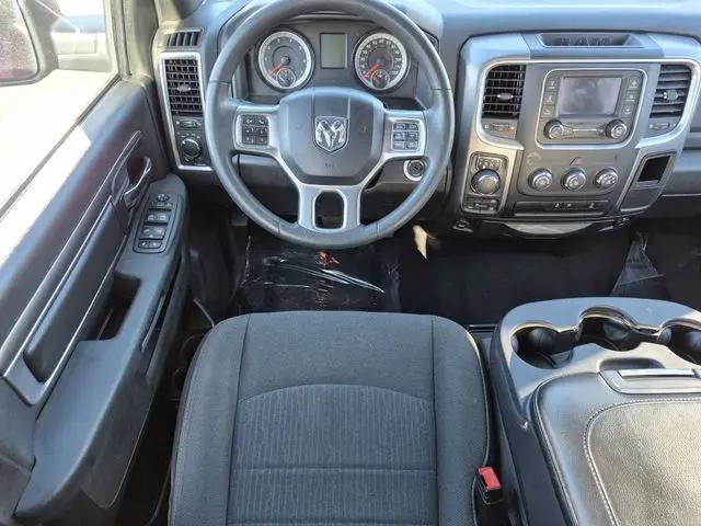 2024 Ram 1500 Classic Warlock Crew Cab 4x4 5'7" Box