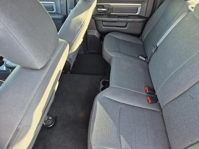 2024 Ram 1500 Classic Warlock Crew Cab 4x4 5'7" Box