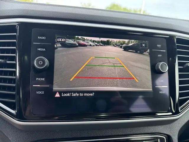 2022 Volkswagen Atlas Cross Sport 2.0T SEL