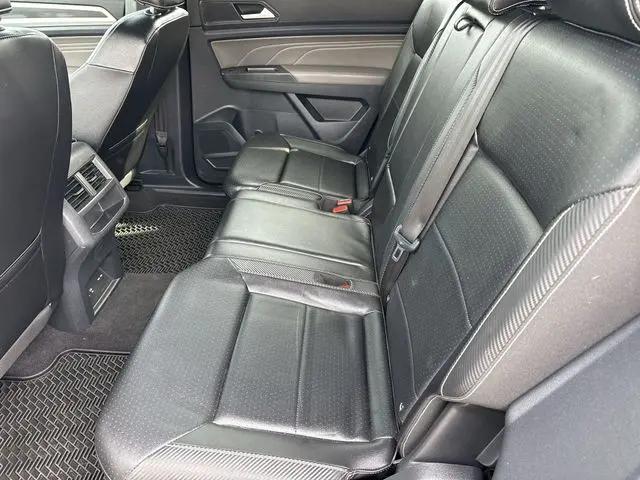 2022 Volkswagen Atlas Cross Sport 2.0T SEL