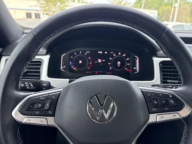 2022 Volkswagen Atlas Cross Sport 2.0T SEL