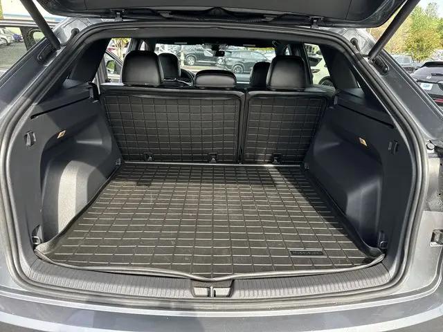 2022 Volkswagen Atlas Cross Sport 2.0T SEL