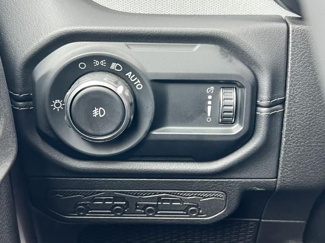 2024 Jeep Wrangler 4-Door Sahara 4x4