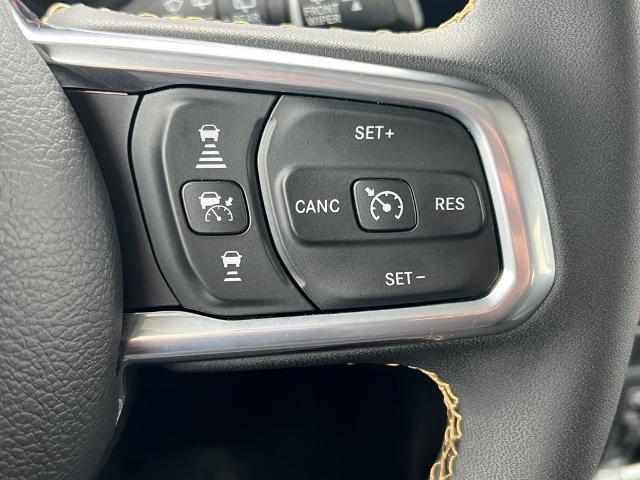 2024 Jeep Wrangler 4-Door Sahara 4x4