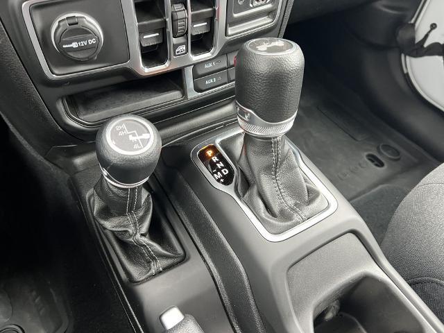 2024 Jeep Wrangler 4-Door Sahara 4x4