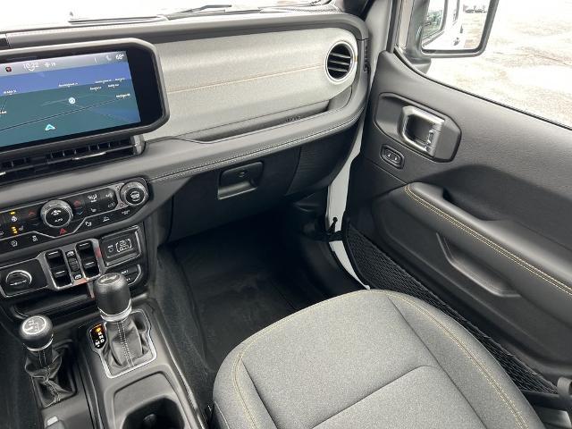 2024 Jeep Wrangler 4-Door Sahara 4x4