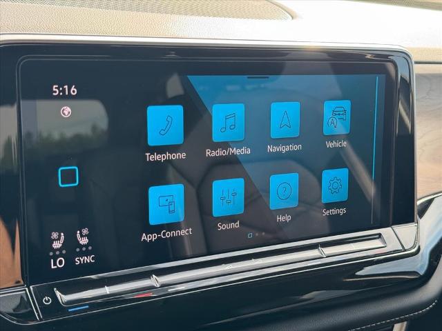2024 Volkswagen Atlas 2.0T SE w/Technology