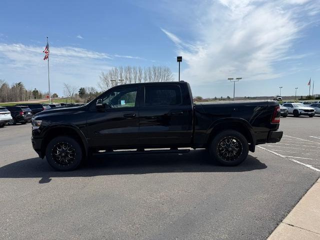 2019 Ram 1500 Laramie Crew Cab 4x4 5'7" Box