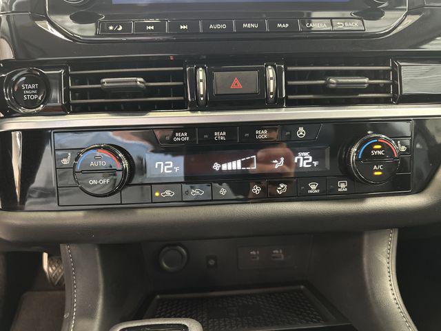 2025 Nissan Pathfinder SL 4WD