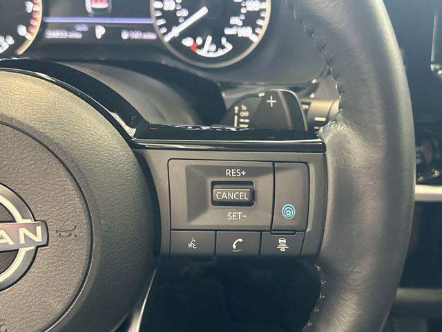 2025 Nissan Pathfinder SL 4WD