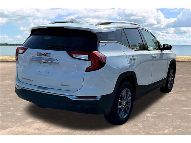 2024 GMC Terrain AWD SLT