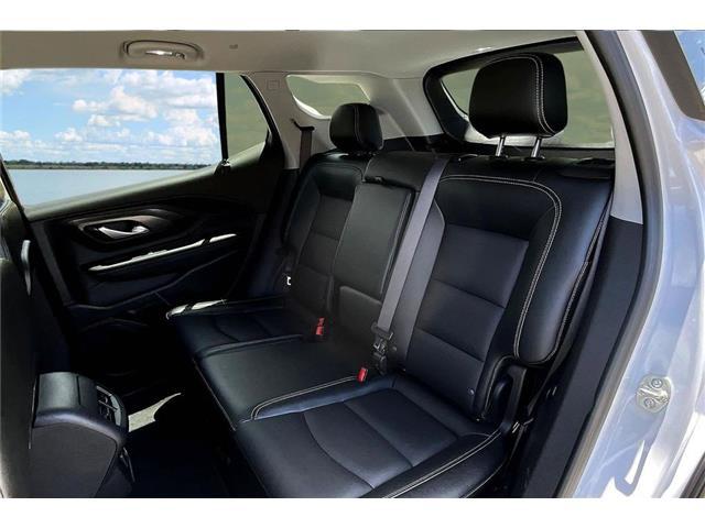2024 GMC Terrain AWD SLT