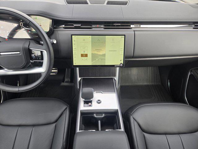 2026 Land Rover Range Rover P400 SE