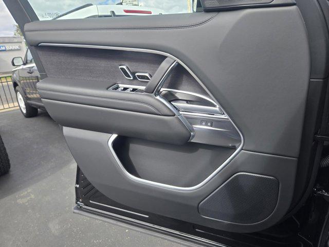 2026 Land Rover Range Rover P400 SE
