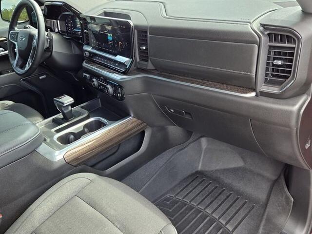 2025 Chevrolet Silverado 1500 2WD Crew Cab Short Bed RST