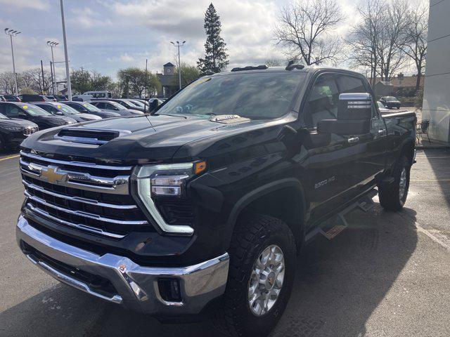 2024 Chevrolet Silverado 2500HD 4WD Crew Cab Standard Bed LTZ