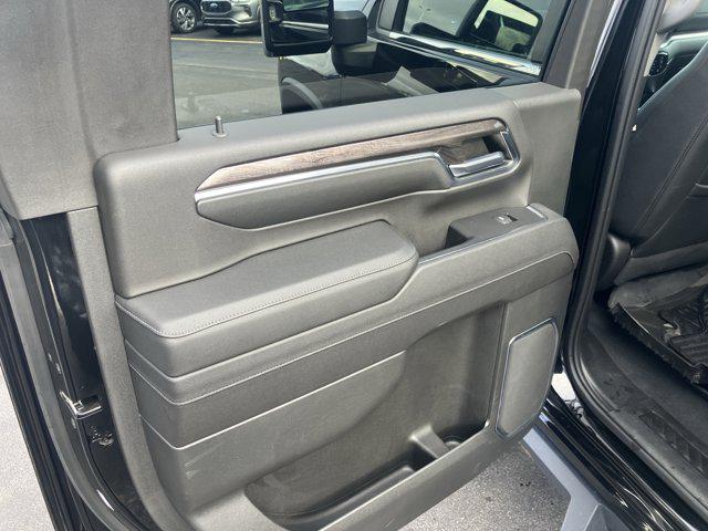 2024 Chevrolet Silverado 2500HD 4WD Crew Cab Standard Bed LTZ