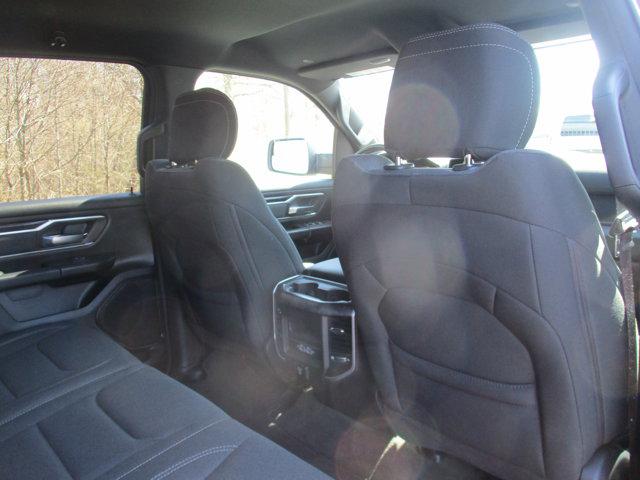 2022 Ram 1500 Big Horn Crew Cab 4x4 5'7" Box