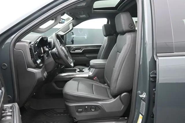 2026 Chevrolet Silverado 3500HD Crew Cab, Standard Bed, LTZ, 4WD