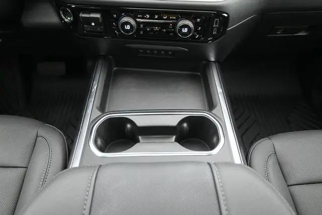 2026 Chevrolet Silverado 3500HD Crew Cab, Standard Bed, LTZ, 4WD