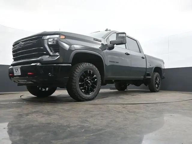 2026 Chevrolet Silverado 3500HD Crew Cab, Standard Bed, LTZ, 4WD