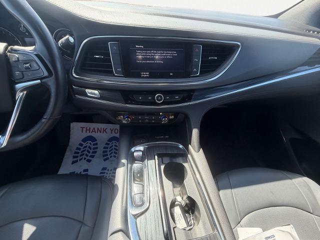 2023 Buick Enclave Essence FWD