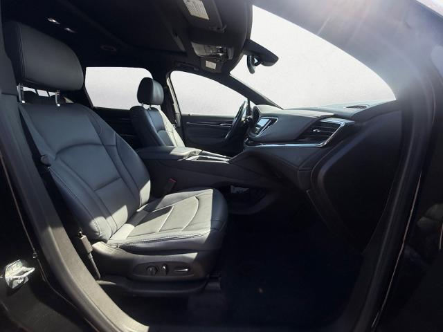 2023 Buick Enclave Essence FWD