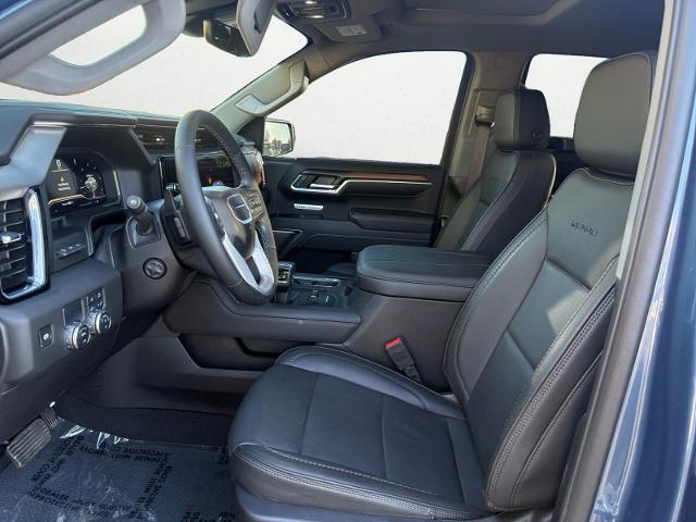 2025 GMC Sierra 1500 2WD Crew Cab Short Box Denali
