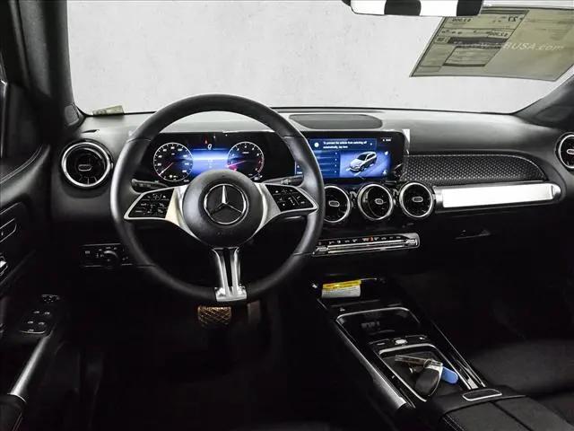 2026 Mercedes-Benz GLB 4MATIC
