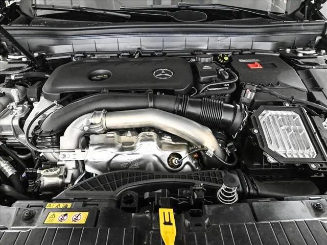2026 Mercedes-Benz GLB 4MATIC