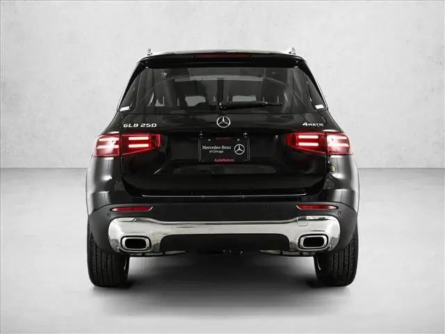2026 Mercedes-Benz GLB 4MATIC