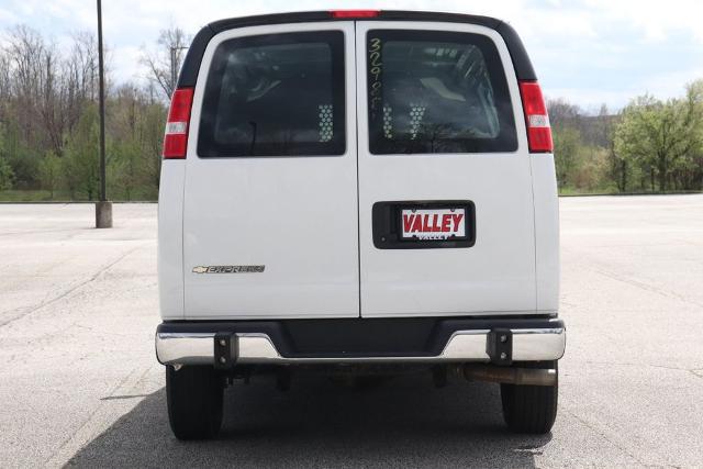 2024 Chevrolet Express Cargo Van RWD 2500 Regular Wheelbase WT