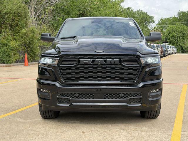 2026 RAM Ram 1500 RAM 1500 EXPRESS CREW CAB 4X4 57 BOX