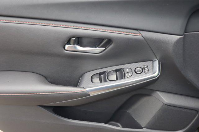 2024 Nissan Sentra SR Xtronic CVT