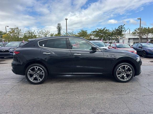 2023 Maserati Levante Modena