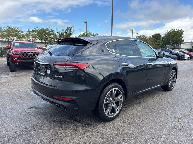 2023 Maserati Levante Modena