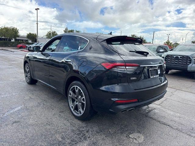2023 Maserati Levante Modena