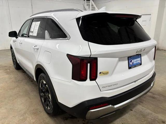 2025 Kia Sorento S