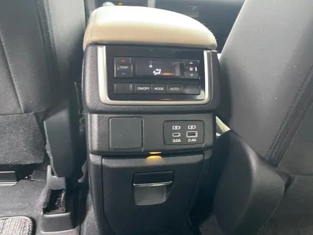 2023 Subaru Ascent Premium 7-Passenger
