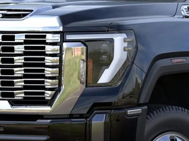 2026 GMC Sierra 3500HD Crew Cab, Long Bed, Denali Dual Rear Wheel, 4WD