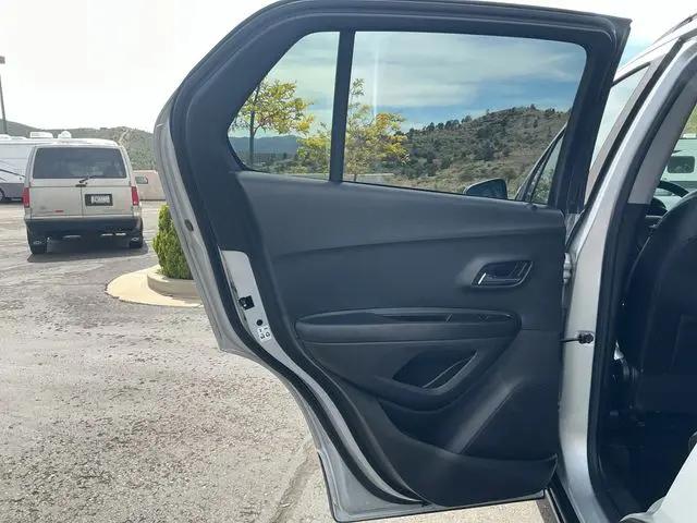 2021 Chevrolet Trax AWD LT