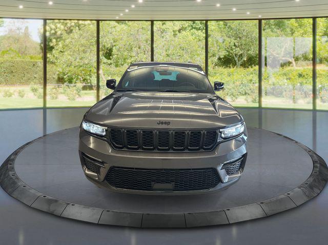 2025 Jeep Grand Cherokee Limited 4x4 2025 Jeep Grand Cherokee Limited 4x4