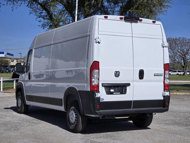 2026 RAM ProMaster 2500 RAM PROMASTER 2500 TRADESMAN CARGO VAN HIGH ROOF 159 WB 2026 RAM ProMaster 2500 RAM PROMASTER 2500 TRADESMAN CARGO VAN HIGH ROOF 159 WB